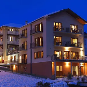 Le Hotel Ax-les-Thermes